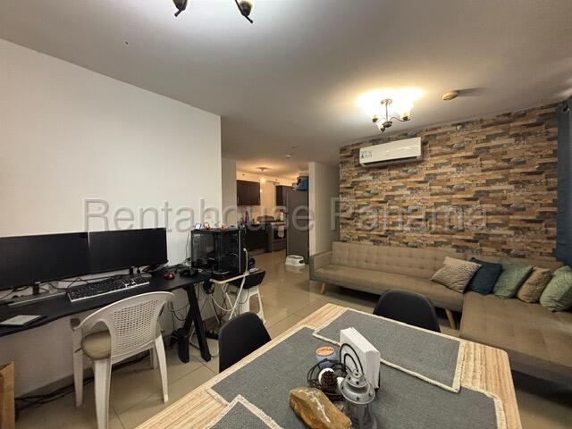 Beautiful Apartment - Hermoso Apartamento en Carrasquilla